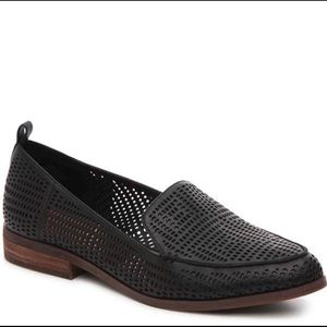 Crown Vintage Perforated Black Loafers Size 6.5